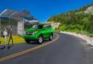 Uphill Mountain Prado Taxi Drive 4x4 Jeep 3D Sim Jeux