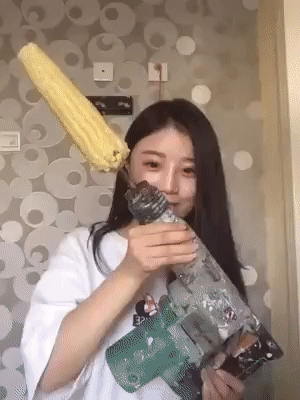 Corn Cob Challenge fail Gifs animés