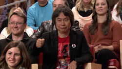Shigeru Miyamoto Thumbs Up, Lo-Res Gifs animés