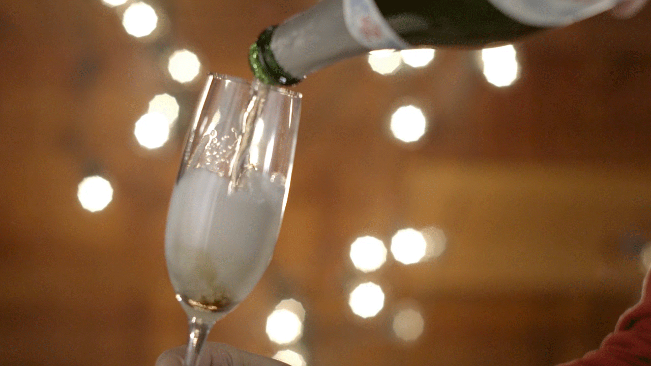 Télécharger gifs animés coupe de champagne gratuitement