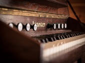 Old Piano  Fonds d'écran